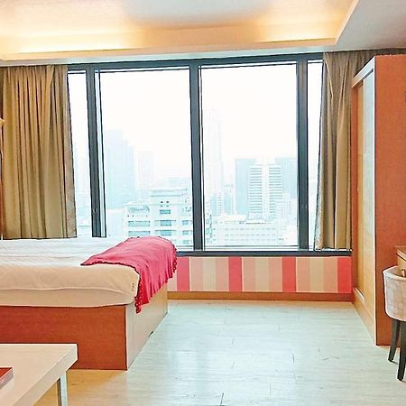 85旅行家 Lejlighed Kaohsiung Eksteriør billede