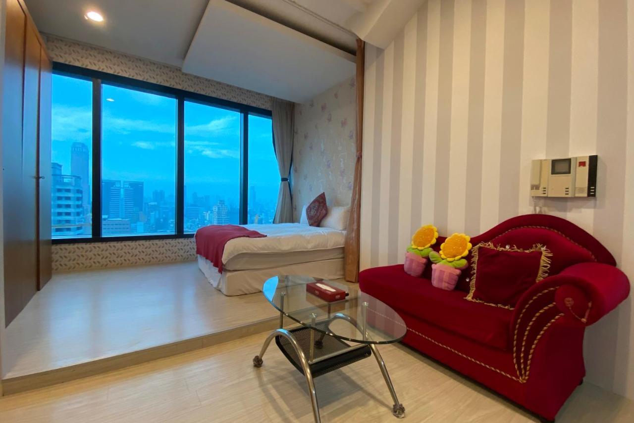 85旅行家 Lejlighed Kaohsiung Eksteriør billede
