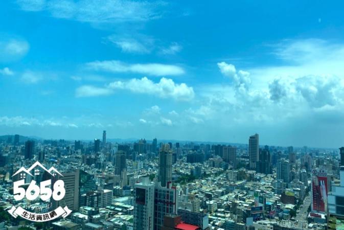 85旅行家 Lejlighed Kaohsiung Eksteriør billede