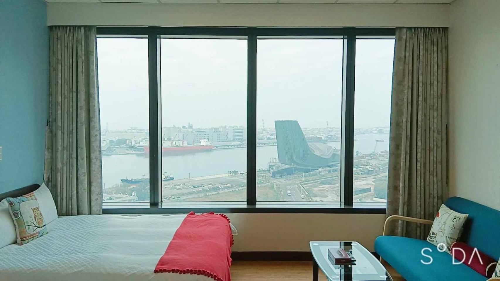 85旅行家 Lejlighed Kaohsiung Eksteriør billede